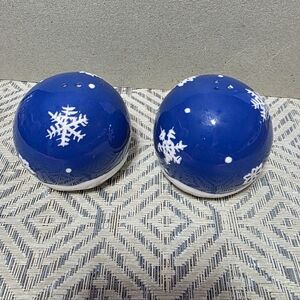 CKRO Snowflake Ball Salt And Pepper Shakers #16
